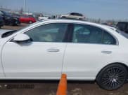 ✅ 2024 Mercedes-Benz C 300 • VIN: W1KAF4HB6RR160723 • Lot: 41786550. Wystawiony na IAAI z przebiegiem 7 204 mil. Bezpłatny archiwum sprzedaży aukcyjnych z USA i szczegółowy raport historii pojazdu na DreamBid. Zdjęcie 14.