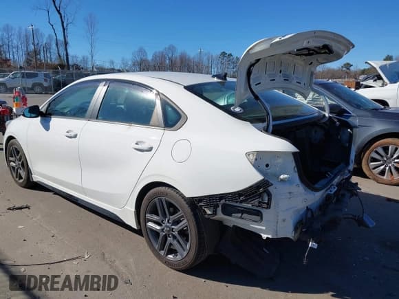 ✅ 2020 Kia Forte GT-Line • VIN: 3KPF34AD0LE158585 • Lot: 41688908. Wystawiony na IAAI z przebiegiem 51 109 mil. Bezpłatny archiwum sprzedaży aukcyjnych z USA i szczegółowy raport historii pojazdu na DreamBid. Zdjęcie 3.