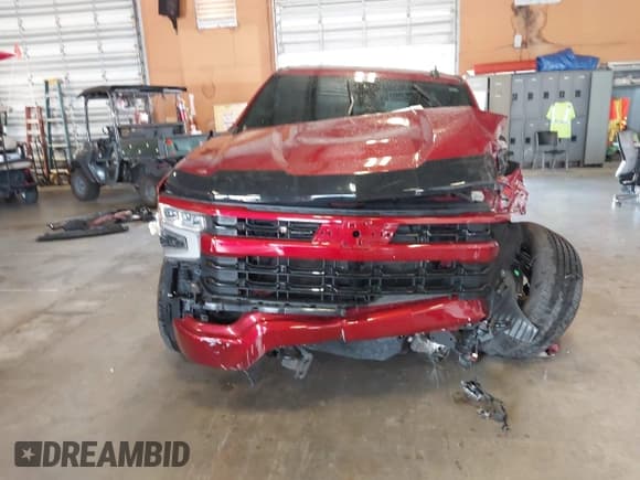✅ 2022 Chevrolet Silverado 1500 RST • VIN: 3GCUDEED0NG538893 • Lot: 42880421. Wystawiony na IAAI z przebiegiem Nie podano. Bezpłatny archiwum sprzedaży aukcyjnych z USA i szczegółowy raport historii pojazdu na DreamBid. Zdjęcie 6.