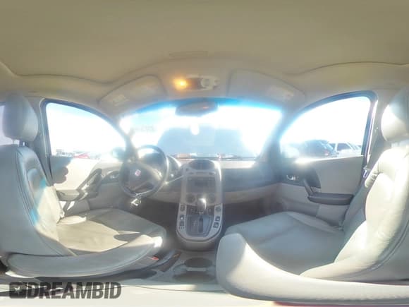 ✅ 2004 Saturn VUE V6 • VIN: 5GZCZ63414S851544 • Лот: 82476455. Опубликован ранее на Copart с пробегом 168 277 миль. Бесплатный доступ к архиву аукционных продаж из США и подробный отчёт об истории автомобиля на DreamBid. Изображение 15.