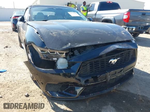 2024 Ford Mustang EcoBoost Premium с VIN 1FAGP8UH7R5136527, выставлен на аукционе IAAI как лот 43594280 с пробегом 37 086 миль миль и . История ставок и продаж доступна на DreamBid. Изображение 6.