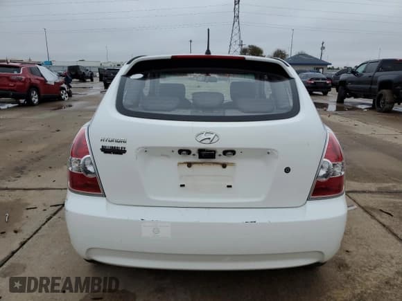 ✅ 2007 Hyundai Accent GS • VIN: KMHCM36C17U050148 • Лот: 79768314. Опубликован ранее на Copart с пробегом 242 191 миль. Бесплатный доступ к архиву аукционных продаж из США и подробный отчёт об истории автомобиля на DreamBid. Изображение 6.