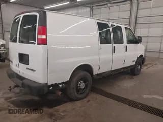 ✅ 2006 Chevrolet Express Cargo • VIN: 1GCHG35U461264160 • Лот: 43117392. Опубликован ранее на IAAI с пробегом 221 954 миль. Бесплатный доступ к архиву аукционных продаж из США и подробный отчёт об истории автомобиля на DreamBid. Изображение 4.