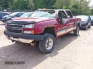 ✅ 2005 Chevrolet Silverado 2500HD LS • VIN: 1GCHK23245F897222 • Lot: 42411761. Listed on IAAI with 222,766 mi. Free auction sales archive from the USA and detailed vehicle history report at DreamBid. Image 17.