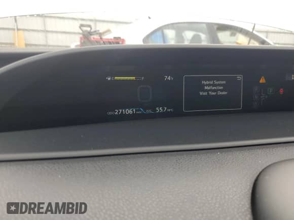 2021 Toyota Prius LE z VIN JTDKAMFP6M3186049, wystawiony jako Copart lot #81289905 z przebiegiem 271 061 mil mil oraz Szkoda całkowita • Salvage title. Historia ofert i sprzedaży dostępna na DreamBid. Obrazek 9.