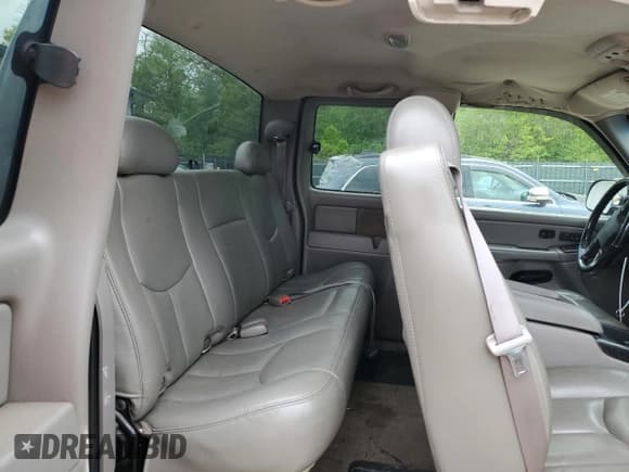 ✅ 2005 Chevrolet Silverado 1500 LT • VIN: 1GCEC19T05Z247523 • Лот: 57869975. Опубликован ранее на Copart с пробегом 190 211 миль. Бесплатный доступ к архиву аукционных продаж из США и подробный отчёт об истории автомобиля на DreamBid. Изображение 10.