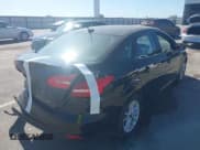 ✅ 2017 Ford Focus SE • VIN: 1FADP3F28HL216766 • Lot: 42248523. Wystawiony na IAAI z przebiegiem 134 622 mil. Bezpłatny archiwum sprzedaży aukcyjnych z USA i szczegółowy raport historii pojazdu na DreamBid. Zdjęcie 4.