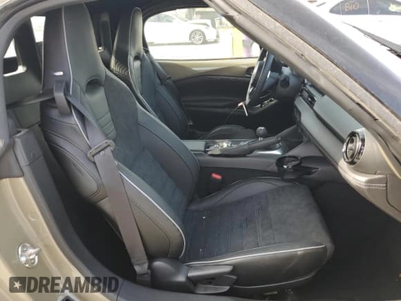 ✅ 2023 Mazda MX-5 Miata Club • VIN: JM1NDAC78P0557208 • Lot: 47408025. Wystawiony na Copart z przebiegiem Nie podano. Bezpłatny archiwum sprzedaży aukcyjnych z USA i szczegółowy raport historii pojazdu na DreamBid. Zdjęcie 10.