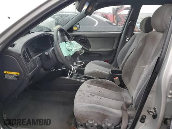 2006 Hyundai Elantra GLS с VIN KMHDN46D76U338058, выставлен на аукционе Copart как лот 72818454 с пробегом 113 800 миль миль и Списание • Salvage title. История ставок и продаж доступна на DreamBid. Изображение 7.