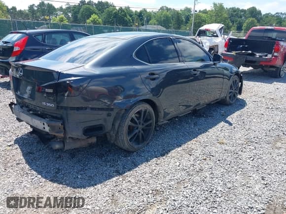 ✅ 2006 Lexus IS 350 • VIN: JTHBE262865005603 • Лот: 42895888. Опубликован ранее на IAAI с пробегом 169 059 миль. Бесплатный доступ к архиву аукционных продаж из США и подробный отчёт об истории автомобиля на DreamBid. Изображение 4.