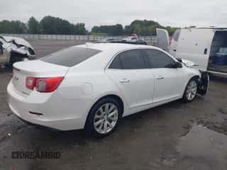 2016 Chevrolet Malibu LTZ z VIN 1G11E5SA7GF158439, wystawiony jako IAAI lot #43298176 z przebiegiem 178 773 mil mil oraz . Historia ofert i sprzedaży dostępna na DreamBid. Obrazek 4.