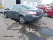 ✅ 2010 Toyota Camry • VIN: 4T1BB3EK0AU120398 • Lot: 41493948. Wystawiony na IAAI z przebiegiem Nie podano. Bezpłatny archiwum sprzedaży aukcyjnych z USA i szczegółowy raport historii pojazdu na DreamBid. Zdjęcie 3.