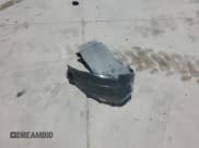 ✅ 2017 Hyundai Santa Fe 2.4L • VIN: 5XYZU3LB0HG416534 • Лот: 60469344. Опубликован ранее на Copart с пробегом 165 220 миль. Бесплатный доступ к архиву аукционных продаж из США и подробный отчёт об истории автомобиля на DreamBid. Изображение 13.