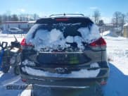 ✅ 2018 Nissan Rogue S • VIN: 5N1AT2MV7JC831813 • Лот: 41339375. Опубликован ранее на IAAI с пробегом 57 627 миль. Бесплатный доступ к архиву аукционных продаж из США и подробный отчёт об истории автомобиля на DreamBid. Изображение 16.