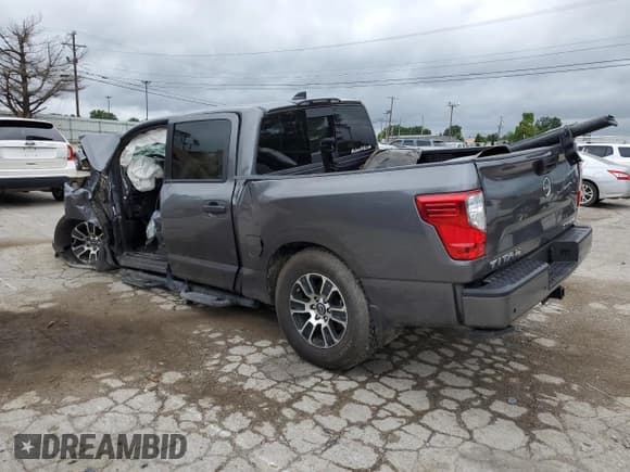✅ 2024 Nissan Titan Pro-4X • VIN: 1N6AA1ED9RN102395 • Lot: 64389964. Wystawiony na Copart z przebiegiem Nie podano. Bezpłatny archiwum sprzedaży aukcyjnych z USA i szczegółowy raport historii pojazdu na DreamBid. Zdjęcie 2.