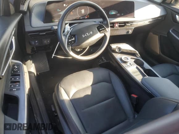 ✅ 2023 Kia EV6 Wind • VIN: KNDC34LA0P5606363 • Lot: 89740805. Listed on Copart with 33,887 mi. Free auction sales archive from the USA and detailed vehicle history report at DreamBid. Image 8.