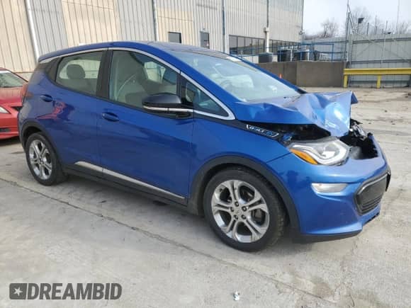 2019 Chevrolet Bolt EV LT z VIN 1G1FW6S05K4145791, wystawiony jako Copart lot #81931343 z przebiegiem 129 462 mil mil oraz . Historia ofert i sprzedaży dostępna na DreamBid. Obrazek 4.