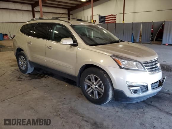 ✅ 2015 Chevrolet Traverse LT • VIN: 1GNKVGKD6FJ385545 • Lot: 75180484. Wystawiony na Copart z przebiegiem 89 126 mil. Bezpłatny archiwum sprzedaży aukcyjnych z USA i szczegółowy raport historii pojazdu na DreamBid. Zdjęcie 4.