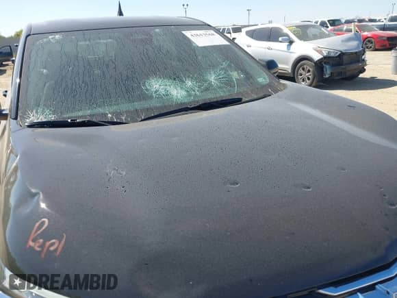 ✅ 2026 Chevrolet Equinox FWD LT • VIN: 3GNAXHEGXTL223889 • Lot: 43613568. Listed on IAAI with 9,155 mi. Free auction sales archive from the USA and detailed vehicle history report at DreamBid. Image 19.