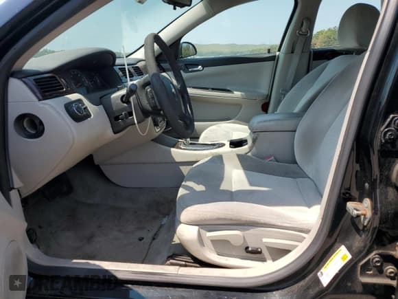 ✅ 2015 Chevrolet Impala LT • VIN: 2G1WB5E31F1152234 • Lot: 60676885. Listed on Copart with 129,330 mi. Free auction sales archive from the USA and detailed vehicle history report at DreamBid. Image 7.