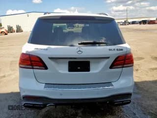 ✅ 2018 Mercedes-Benz GLE 63 S AMG • VIN: 4JGDA7FB0JB071720 • Lot: 80859265. Wystawiony na Copart z przebiegiem 125 858 mil. Bezpłatny archiwum sprzedaży aukcyjnych z USA i szczegółowy raport historii pojazdu na DreamBid. Zdjęcie 6.