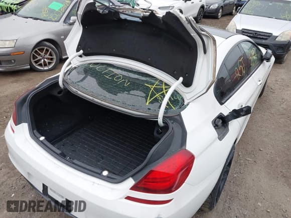 ✅ 2014 BMW 6 Series 650i • VIN: WBA6B2C55ED129596 • Lot: 41927727. Listed on IAAI with Not provided. Free auction sales archive from the USA and detailed vehicle history report at DreamBid. Image 6.