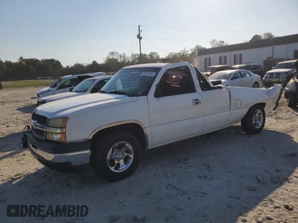 ✅ 2004 Chevrolet Silverado 1500 Work Truck • VIN: 2GCEC19VX41138138 • Лот: 76231874. Опубликован ранее на Copart с пробегом 204 402 миль. Бесплатный доступ к архиву аукционных продаж из США и подробный отчёт об истории автомобиля на DreamBid. Изображение 1.