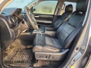 ✅ 2019 Toyota Tundra SR5 • VIN: 5TFDW5F14KX848504 • Lot: 82229675. Listed on Copart with 208,677 mi. Free auction sales archive from the USA and detailed vehicle history report at DreamBid. Image 7.