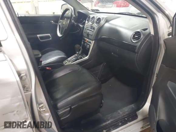 ✅ 2013 Chevrolet Captiva Sport LTZ • VIN: 3GNAL4EK6DS536339 • Лот: 41618236. Опубликован ранее на IAAI с пробегом 114 630 миль. Бесплатный доступ к архиву аукционных продаж из США и подробный отчёт об истории автомобиля на DreamBid. Изображение 5.