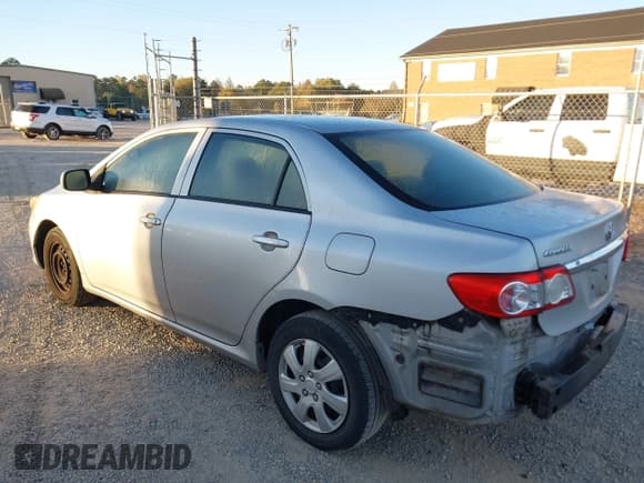 ✅ 2012 Toyota Corolla LE • VIN: 2T1BU4EE8CC883204 • Lot: 43534039. Listed on IAAI with 202,649 mi. Free auction sales archive from the USA and detailed vehicle history report at DreamBid. Image 3.