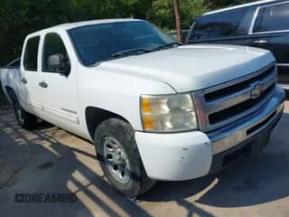 ✅ 2011 Chevrolet Silverado 1500 LS • VIN: 3GCPCREA0BG160633 • Lot: 43078155. Wystawiony na IAAI z przebiegiem 175 445 mil. Bezpłatny archiwum sprzedaży aukcyjnych z USA i szczegółowy raport historii pojazdu na DreamBid. Zdjęcie 1.