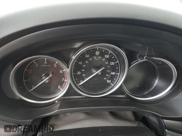 ✅ 2022 Mazda CX-5 S Carbon Edition • VIN: JM3KFBCM8N0570845 • Lot: 81161795. Wystawiony na Copart z przebiegiem Nie podano. Bezpłatny archiwum sprzedaży aukcyjnych z USA i szczegółowy raport historii pojazdu na DreamBid. Zdjęcie 9.