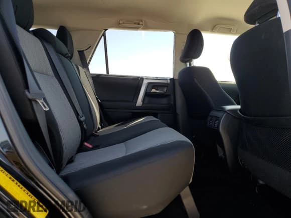 ✅ 2022 Toyota 4Runner SR5 • VIN: JTEEU5JR0N5260179 • Lot: 52883395. Wystawiony na Copart z przebiegiem 134 025 mil. Bezpłatny archiwum sprzedaży aukcyjnych z USA i szczegółowy raport historii pojazdu na DreamBid. Zdjęcie 11.