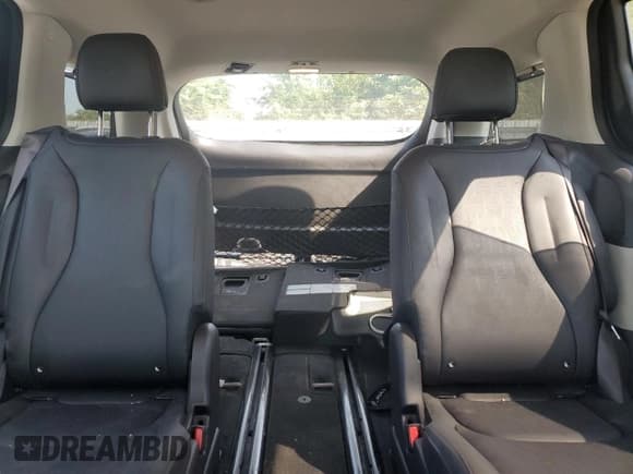 ✅ 2024 Kia Carnival EX • VIN: KNDNC5H3XR6363232 • Лот: 66541655. Опубликован ранее на Copart с пробегом 16 296 миль. Бесплатный доступ к архиву аукционных продаж из США и подробный отчёт об истории автомобиля на DreamBid. Изображение 10.