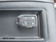 ✅ 2021 GMC Sierra 1500 Denali • VIN: 3GTU9FEL0MG255150 • Lot: 43060209. Wystawiony na IAAI z przebiegiem 56 711 mil. Bezpłatny archiwum sprzedaży aukcyjnych z USA i szczegółowy raport historii pojazdu na DreamBid. Zdjęcie 11.