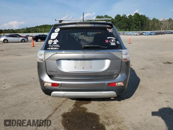 ✅ 2015 Mitsubishi Outlander GT • VIN: JA4JZ4AX2FZ012436 • Lot: 67381154. Listed on Copart with 121,629 mi. Free auction sales archive from the USA and detailed vehicle history report at DreamBid. Image 6.