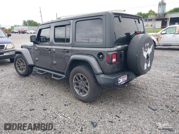 ✅ 2021 Jeep Wrangler Unlimited Sport S • VIN: 1C4HJXDN5MW549839 • Lot: 42345979. Wystawiony na IAAI z przebiegiem 43 634 mil. Bezpłatny archiwum sprzedaży aukcyjnych z USA i szczegółowy raport historii pojazdu na DreamBid. Zdjęcie 3.