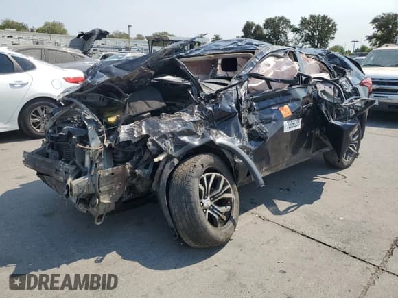 ✅ 2018 Mitsubishi Outlander ES • VIN: JA4AZ3A38JZ041150 • Лот: 70956205. Опубликован ранее на Copart с пробегом Не указан. Бесплатный доступ к архиву аукционных продаж из США и подробный отчёт об истории автомобиля на DreamBid. Изображение 1.