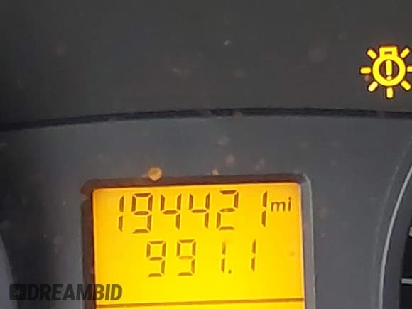 ✅ 2017 Freightliner Sprinter Cargo • VIN: WDYPE7CD2HP556115 • Lot: 43174012. Wystawiony na IAAI z przebiegiem 194 421 mil. Bezpłatny archiwum sprzedaży aukcyjnych z USA i szczegółowy raport historii pojazdu na DreamBid. Zdjęcie 15.