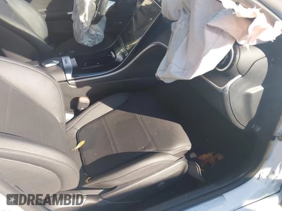 ✅ 2024 Mercedes-Benz C 300 • VIN: W1KAF4HB0RR203551 • Lot: 43576064. Listed on IAAI with Not provided. Free auction sales archive from the USA and detailed vehicle history report at DreamBid. Image 5.