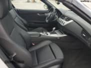 ✅ 2016 BMW Z4 sDrive28i • VIN: WBALL5C5XG5A20343 • Lot: 91557565. Wystawiony na Copart z przebiegiem 87 520 mil. Bezpłatny archiwum sprzedaży aukcyjnych z USA i szczegółowy raport historii pojazdu na DreamBid. Zdjęcie 10.