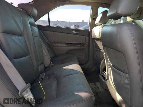 ✅ 2005 Toyota Camry XLE • VIN: 4T1BF30K25U097806 • Лот: 87224545. Опубликован ранее на Copart с пробегом 275 381 миль. Бесплатный доступ к архиву аукционных продаж из США и подробный отчёт об истории автомобиля на DreamBid. Изображение 10.