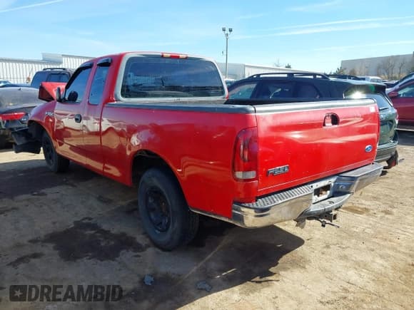 ✅ 1997 Ford F-250 • VIN: 1FTFX27L1VKB58201 • Лот: 41621484. Опубликован ранее на IAAI с пробегом 280 866 миль. Бесплатный доступ к архиву аукционных продаж из США и подробный отчёт об истории автомобиля на DreamBid. Изображение 3.