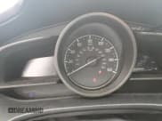 ✅ 2017 Mazda 3 Sport • VIN: 3MZBN1U75HM119823 • Lot: 52610235. Wystawiony na Copart z przebiegiem 77 034 mil. Bezpłatny archiwum sprzedaży aukcyjnych z USA i szczegółowy raport historii pojazdu na DreamBid. Zdjęcie 9.