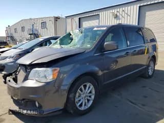 ✅ 2020 Dodge Grand Caravan SXT • VIN: 2C4RDGCG1LR253187 • Лот: 85157435. Опубликован ранее на Copart с пробегом 94 871 миль. Бесплатный доступ к архиву аукционных продаж из США и подробный отчёт об истории автомобиля на DreamBid. Изображение 1.