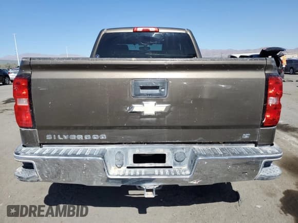 ✅ 2015 Chevrolet Silverado 1500 LT • VIN: 1GCRCREC2FZ388049 • Лот: 76098054. Опубликован ранее на Copart с пробегом 131 051 миль. Бесплатный доступ к архиву аукционных продаж из США и подробный отчёт об истории автомобиля на DreamBid. Изображение 6.