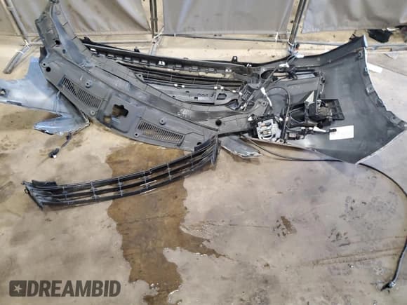 ✅ 2019 Lexus RX 450h • VIN: 2T2BGMCA2KC039757 • Lot: 71014235. Wystawiony na Copart z przebiegiem 78 028 mil. Bezpłatny archiwum sprzedaży aukcyjnych z USA i szczegółowy raport historii pojazdu na DreamBid. Zdjęcie 12.