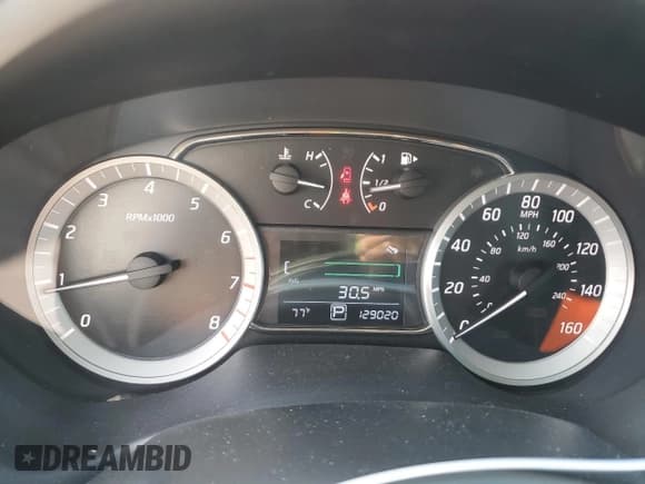 ✅ 2013 Nissan Sentra SR • VIN: 3N1AB7AP4DL643661 • Lot: 68299295. Wystawiony na Copart z przebiegiem 129 020 mil. Bezpłatny archiwum sprzedaży aukcyjnych z USA i szczegółowy raport historii pojazdu na DreamBid. Zdjęcie 9.