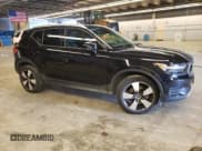 ✅ 2019 Volvo XC40 Momentum • VIN: YV4162XZ2K2009550 • Lot: 62205663. Listed on Copart with 61,363 mi. Free auction sales archive from the USA and detailed vehicle history report at DreamBid. Image 4.