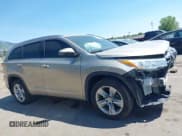 ✅ 2014 Toyota Highlander Limited • VIN: 5TDDCRFHXES005396 • Лот: 42385729. Опубликован ранее на IAAI с пробегом 170 688 миль. Бесплатный доступ к архиву аукционных продаж из США и подробный отчёт об истории автомобиля на DreamBid. Изображение 14.